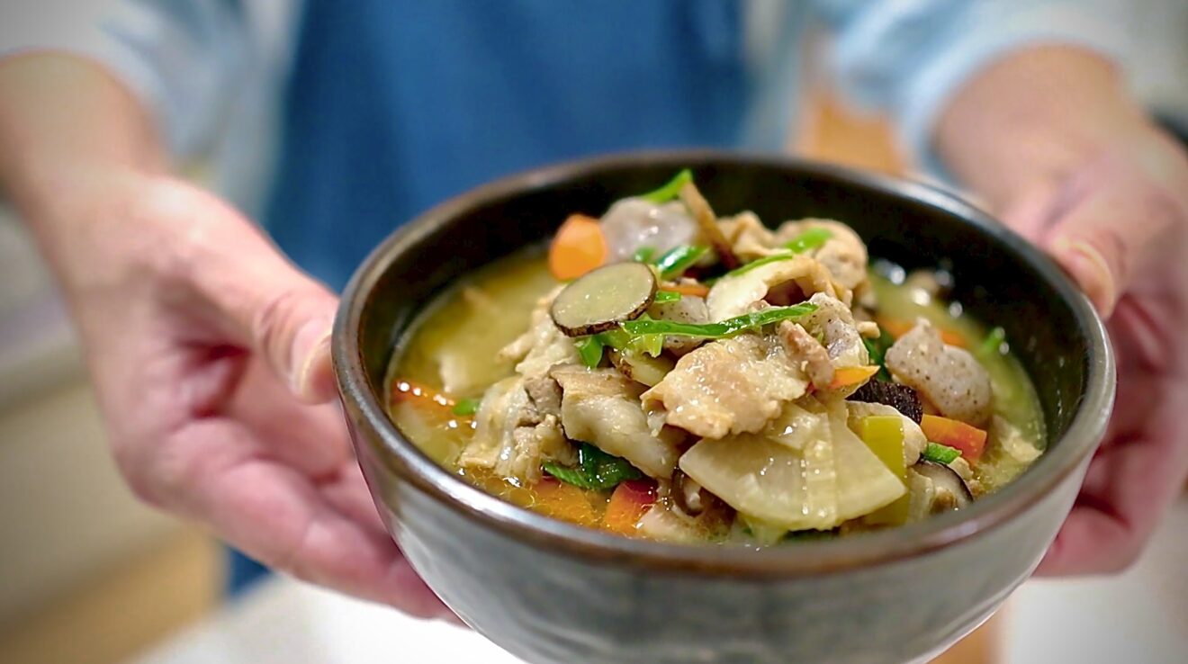豚汁 隠し 味 プロ(02)