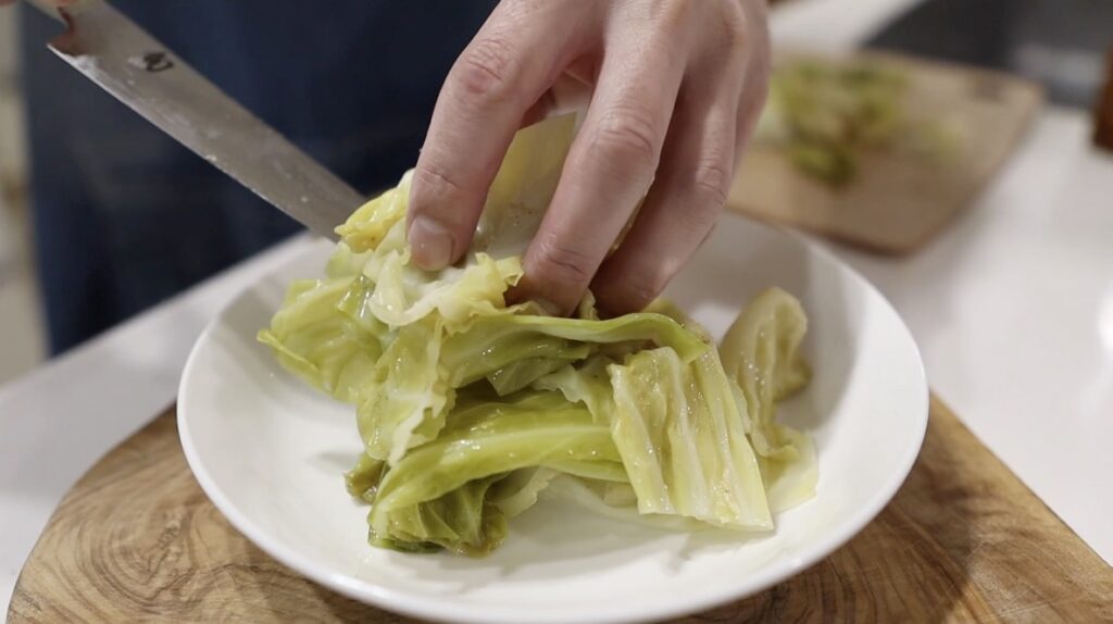 キャベツ豚バラ蒸し 豚バラをスライス